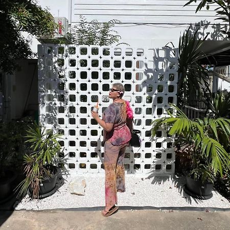 Sawaddeethaweesuk At Kohlarn Apartment Ngoại thất bức ảnh