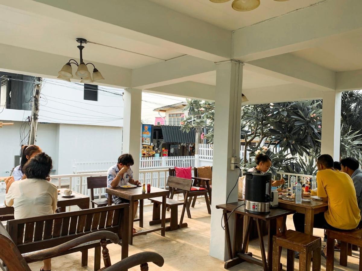 Sawaddeethaweesuk At Kohlarn Apartment Ngoại thất bức ảnh
