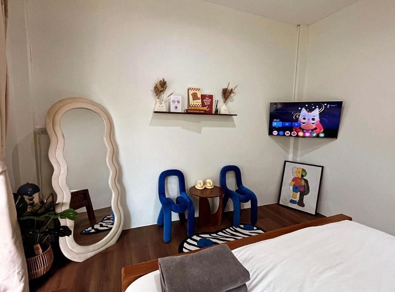 Sawaddeethaweesuk At Kohlarn Apartment Phòng bức ảnh